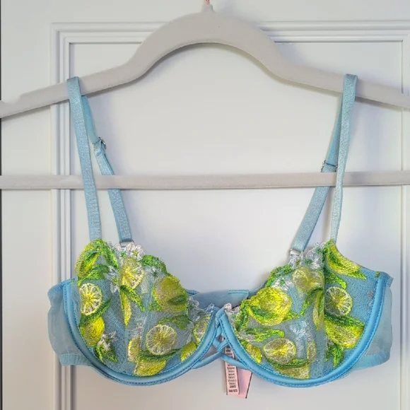 Victoria's Secret Citrus Embroidered Dream Angels Pushup Bra 34B - Picture 3 of 10